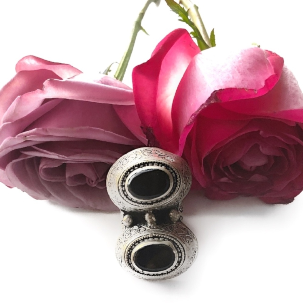 Onyx Ring